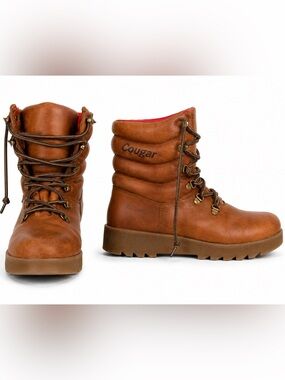 Original Pillow Boots by the Canadian brand Cougar